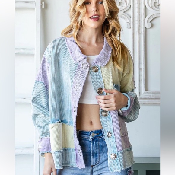 282 🇺🇸OLI & HALI COLORBLOCK BUTTON FRONT CORDUROY CROPPED
JACKET - Picture 3 of 4